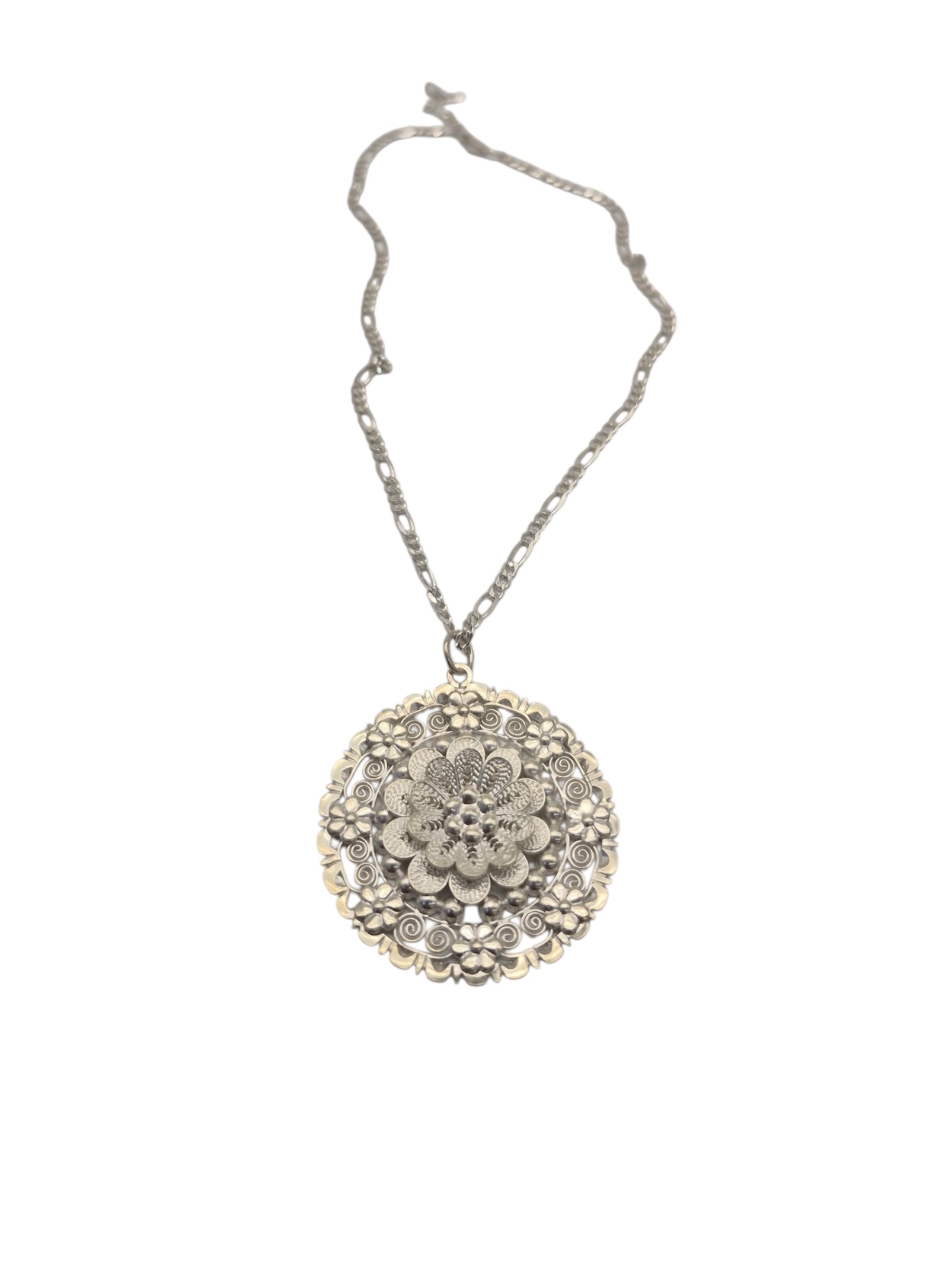CADENA COMN FILIGRIMA FLOR PLATA